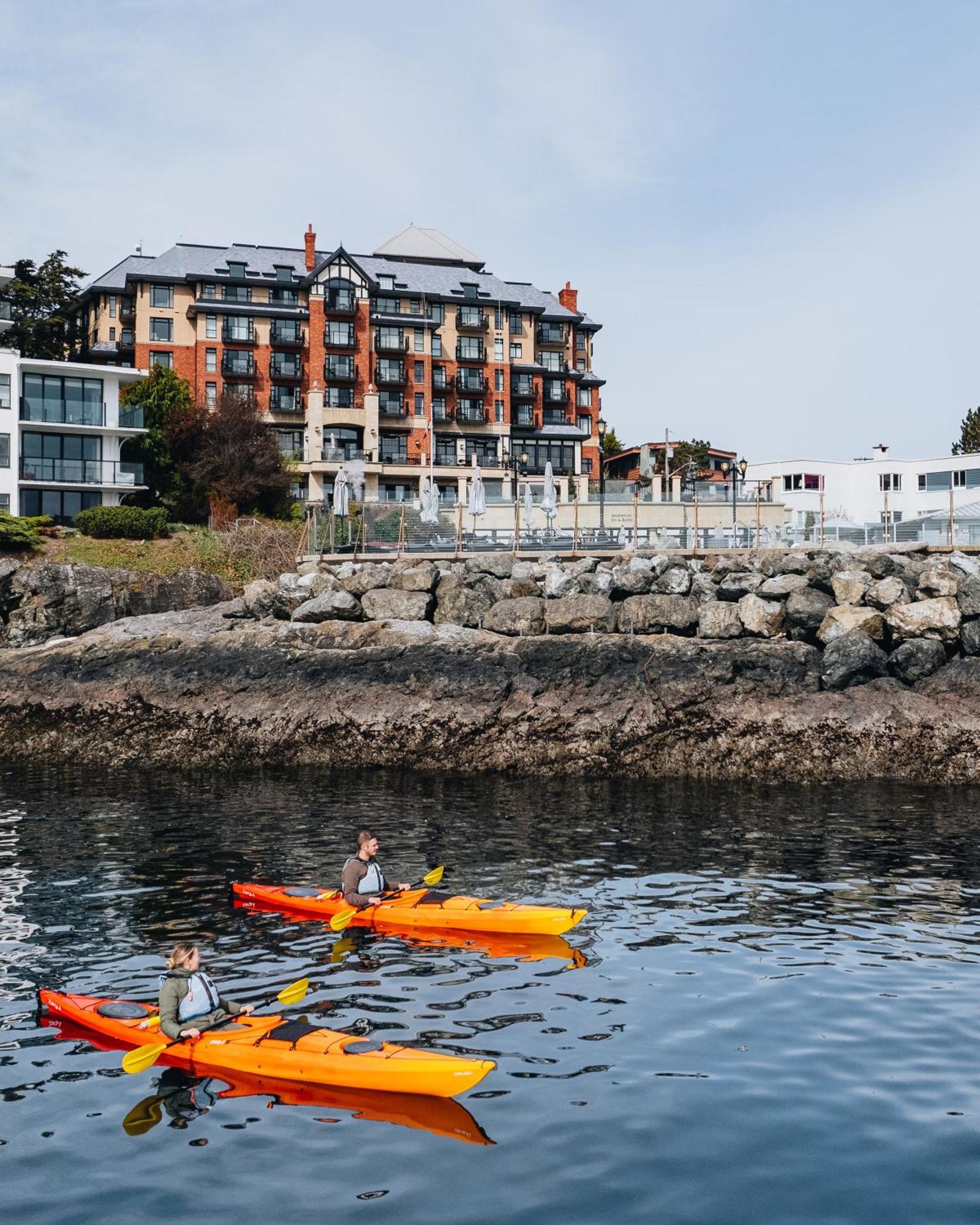 Oak Bay Beach Hotel (Adults Only) Victoria Exterior photo